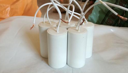 常見(jiàn)的三種油煙機(jī)電容器